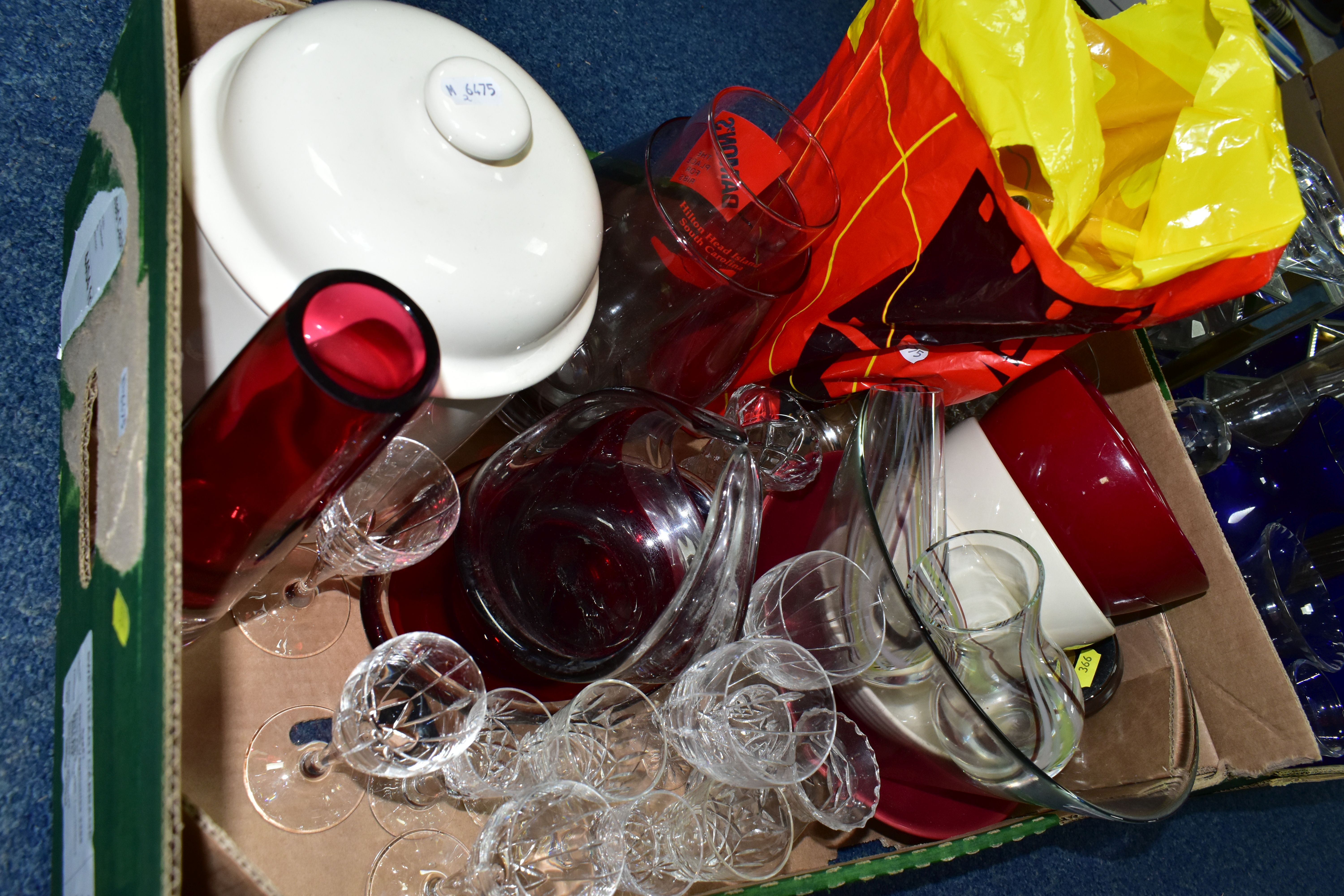 TWO BOXES OF ASSORTED COLOURED GLASSWARE, to include an art glass red controlled bubble dish, a - Image 5 of 5