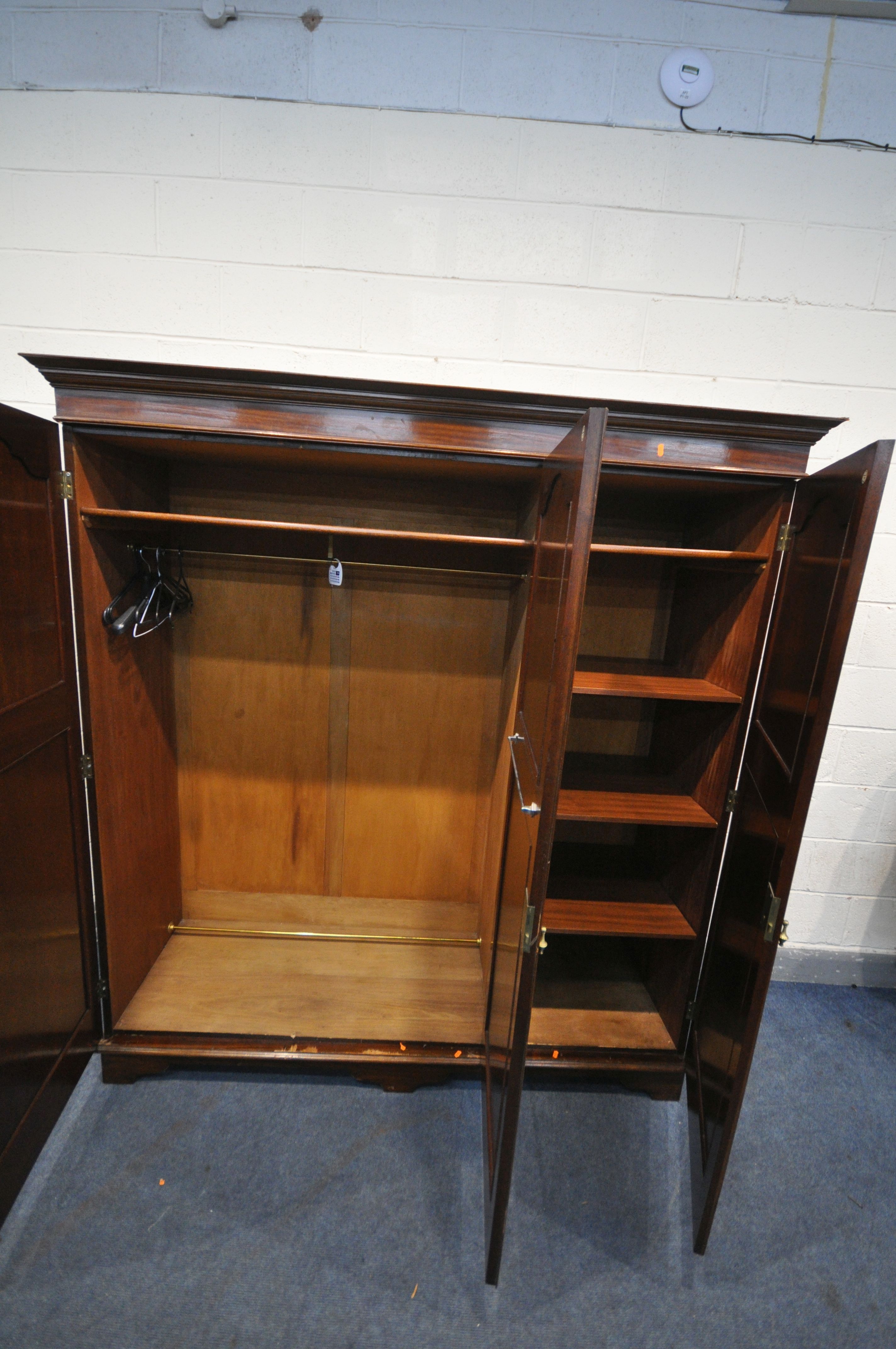 A 20TH CENTURY MAHOGANY TRIPLE DOOR WARDROBE, labelled J.Richardson & Sons, width 183cm x depth 61cm - Image 5 of 6