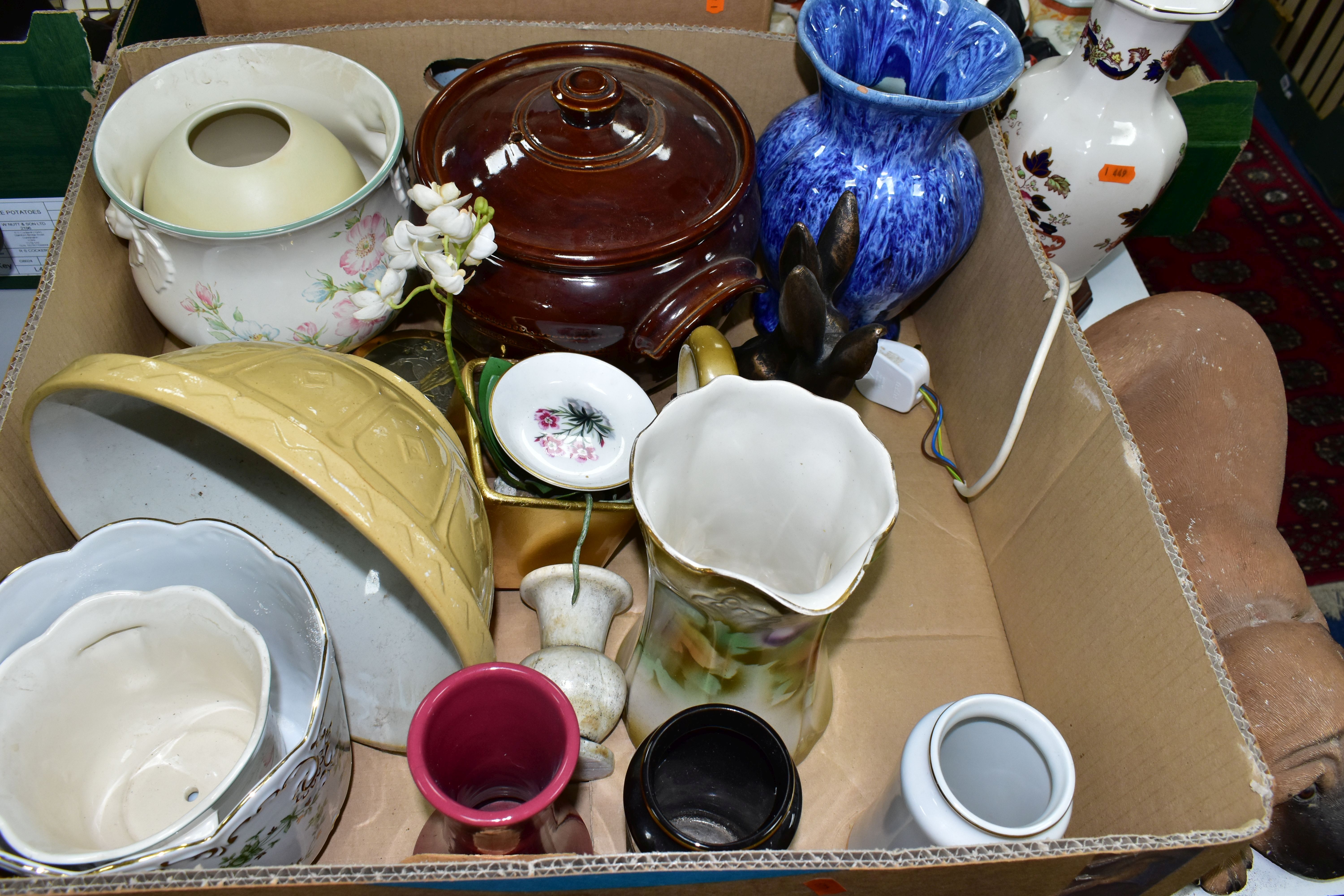 FOUR BOXES OF CERAMICS AND ORNAMENTS, to include a family of three Coalport 'Collectable' black - Image 8 of 10