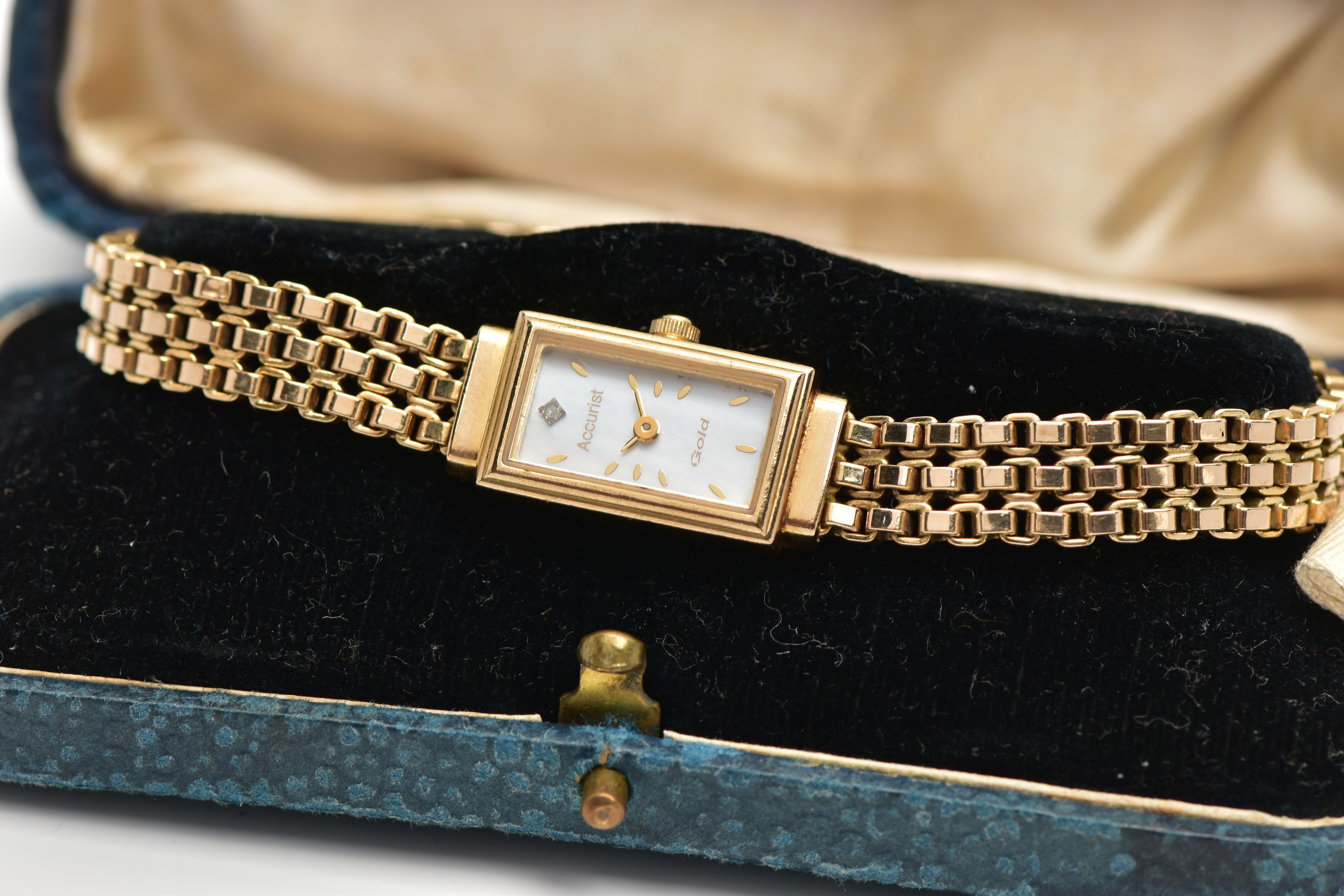 A 9CT GOLD 'ACCURIST' WRISTWATCH, quartz movement, rectangular mother of pearl dial, signed ' - Image 6 of 6