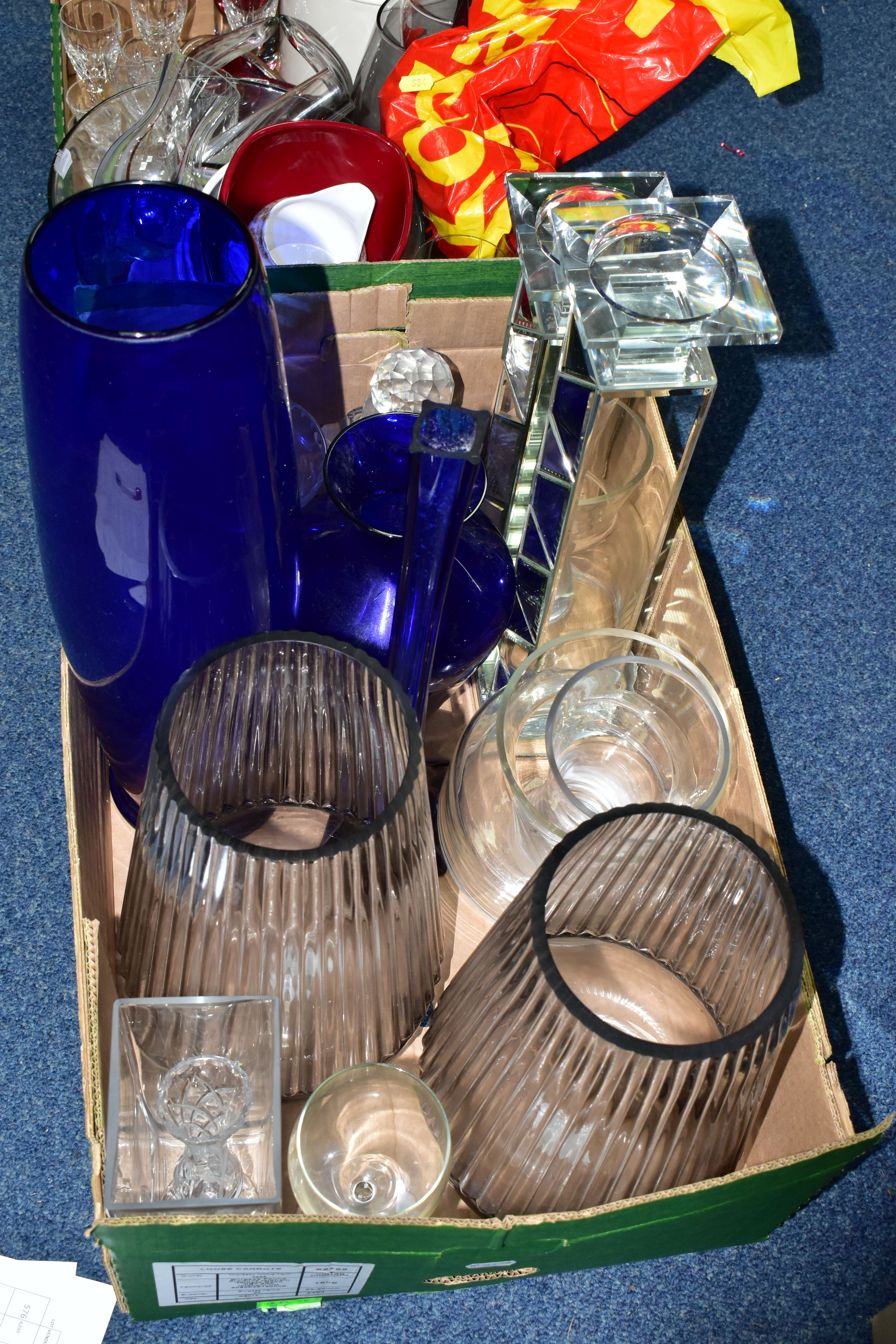 TWO BOXES OF ASSORTED COLOURED GLASSWARE, to include an art glass red controlled bubble dish, a - Image 2 of 5