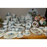 A QUANTITY OF WEDGWOOD 'CLEMENTINE' GIFTWARES ETC, to include trinket boxes, pin trays, vases, bud