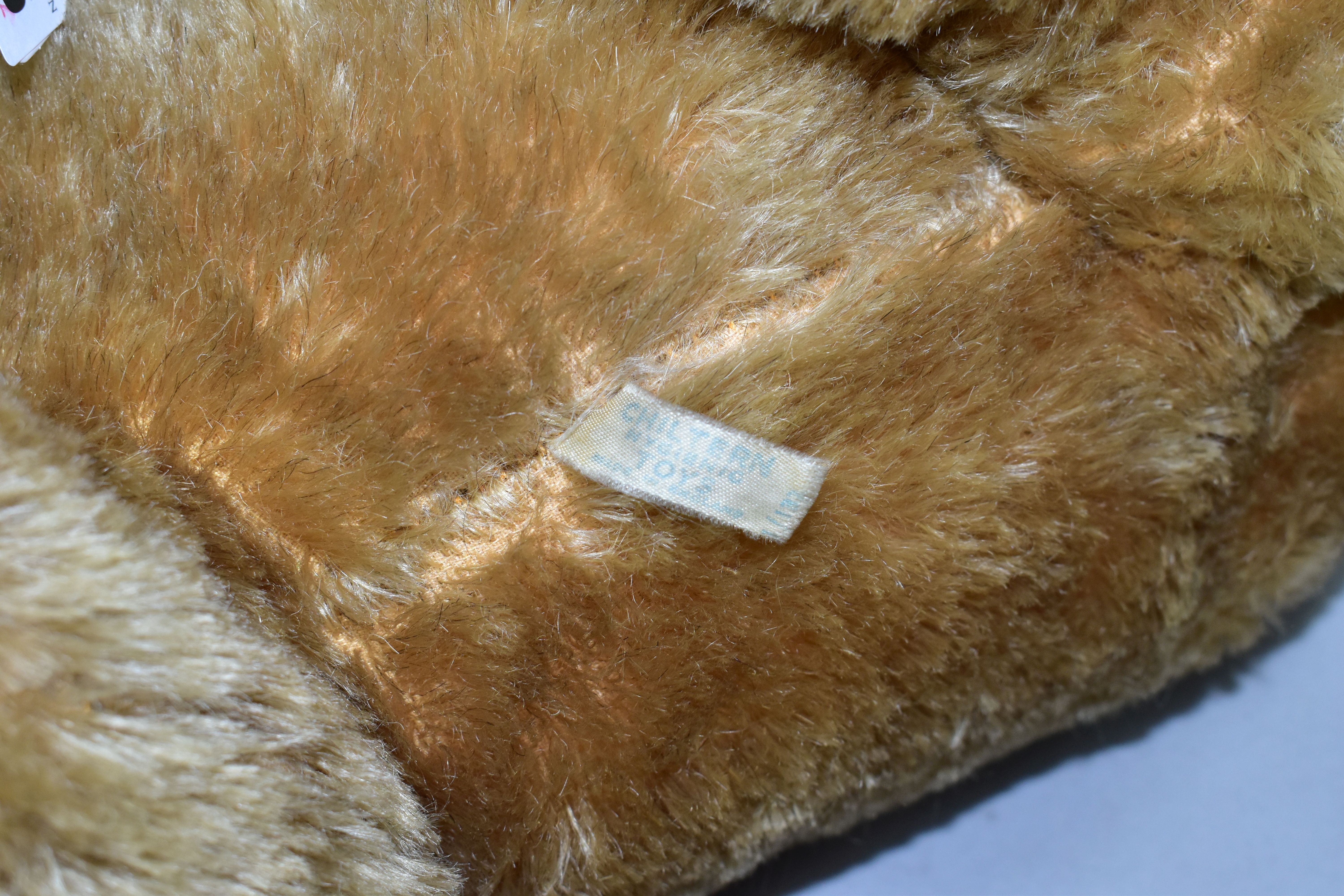 A 20TH CENTURY CHILTERN HYGIENIC TOYS TEDDY BEAR, disc joints, stitched features, blonde mohair, - Image 5 of 5