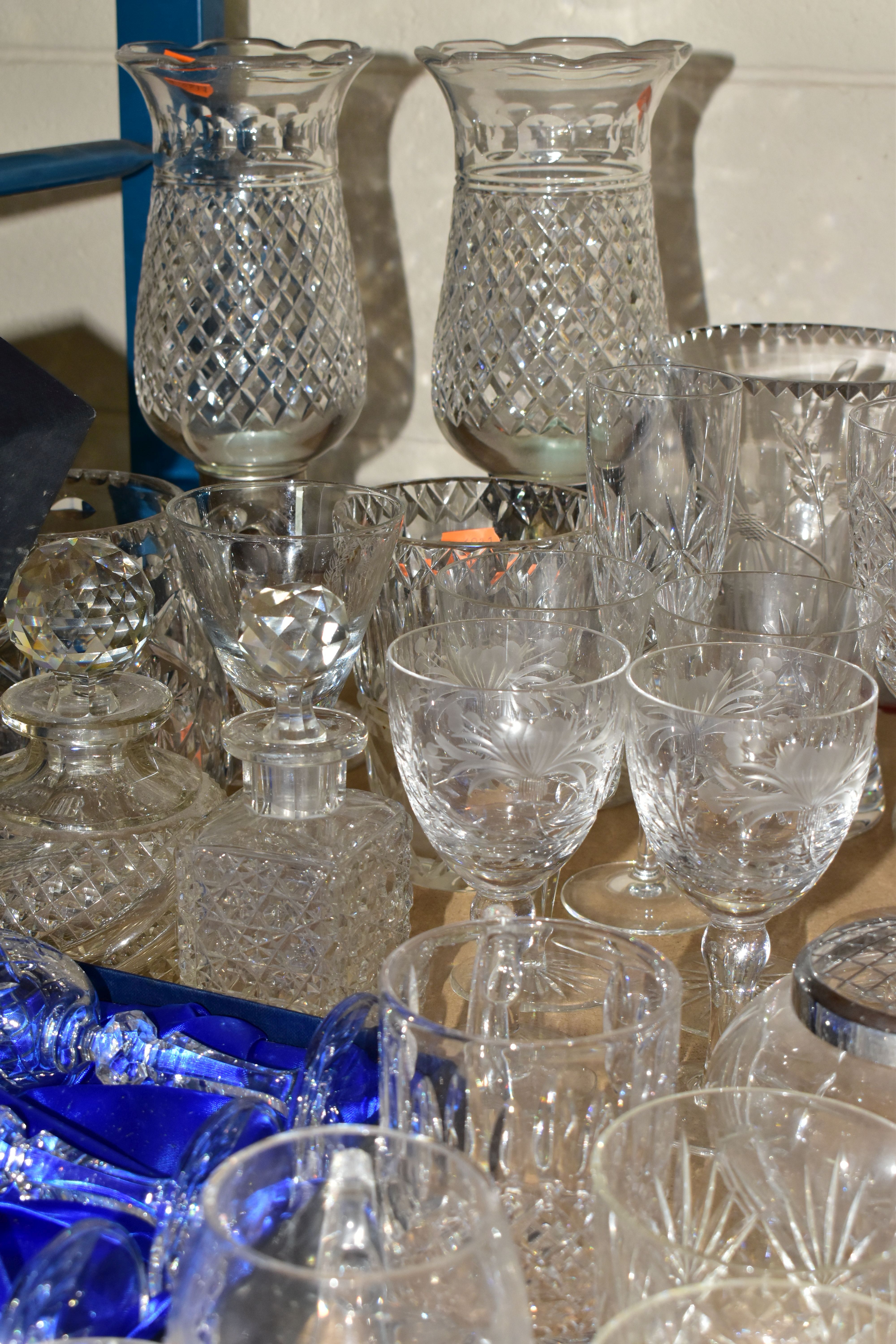 A QUANTITY OF CUT GLASS ITEMS ETC, to include a John Walsh Walsh storage jar with lid, a pair of - Image 6 of 7