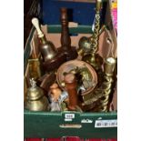 ONE BOX OF BRASSWARE AND TREEN, to include an oak letter rack, brass cigarette box, ashtray, a