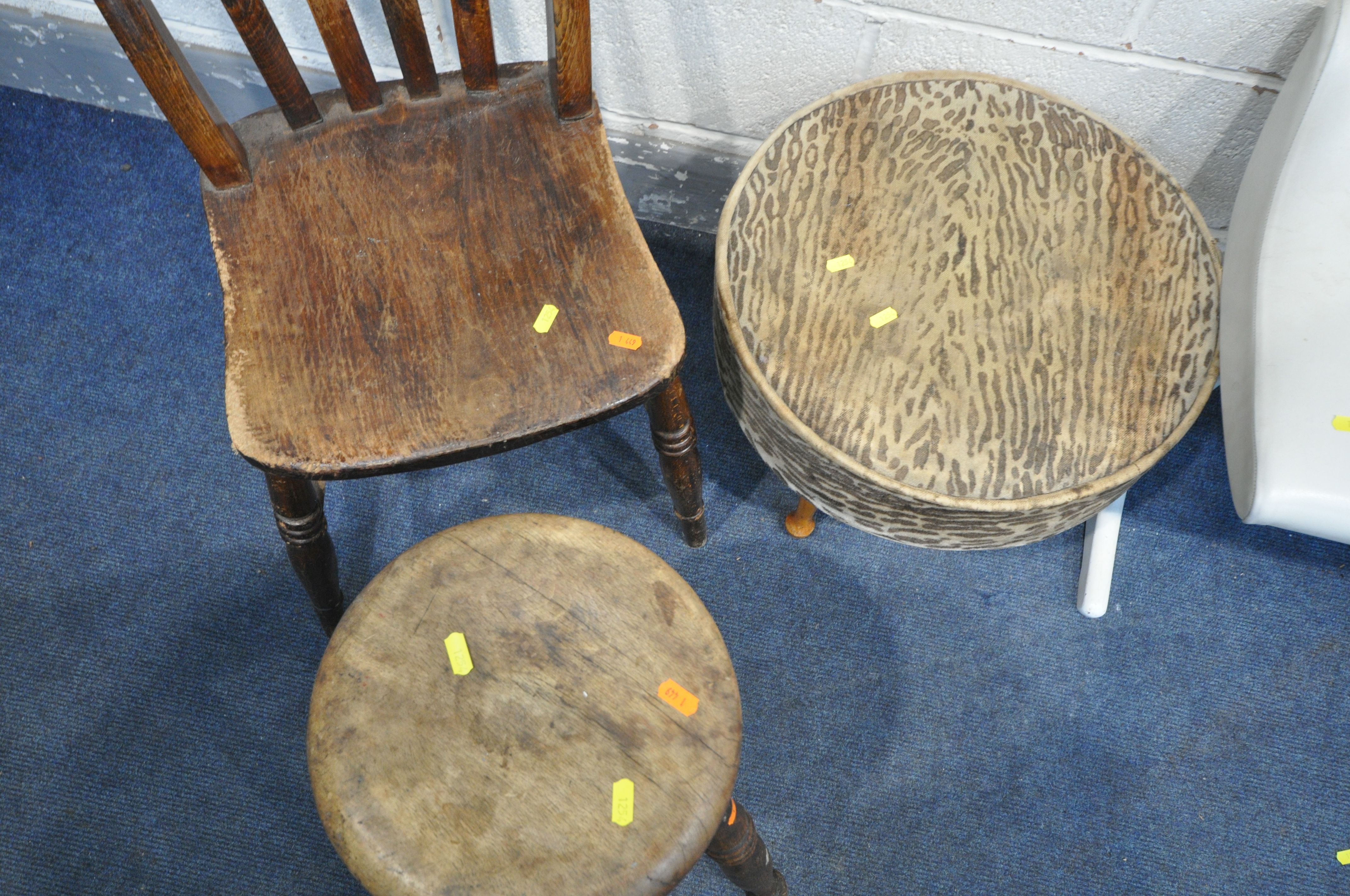 A 20TH CENTURY OAK DUET PIANO STOOL, with contents, possibly an Austin suite dressing stool, a - Image 4 of 4
