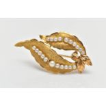 AN 18CT YELLOW GOLD CULTURED PEARL BROOCH, in the form of two leaves, each stain finish leaf is