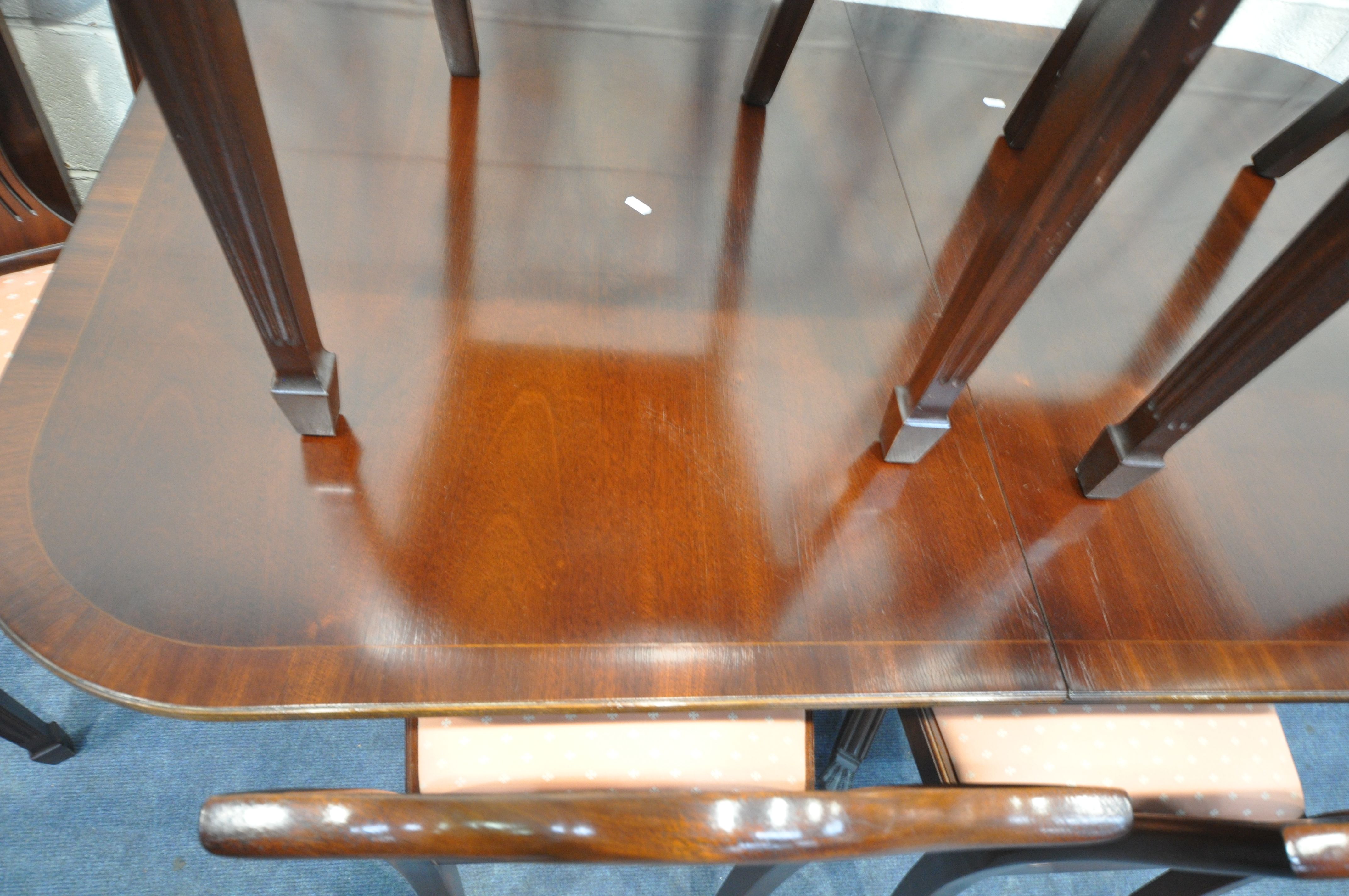 A MAHOGANY TWIN PEDESTAL DINING TABLE, with a single additional leaf, extended length 201cm x closed - Image 3 of 4