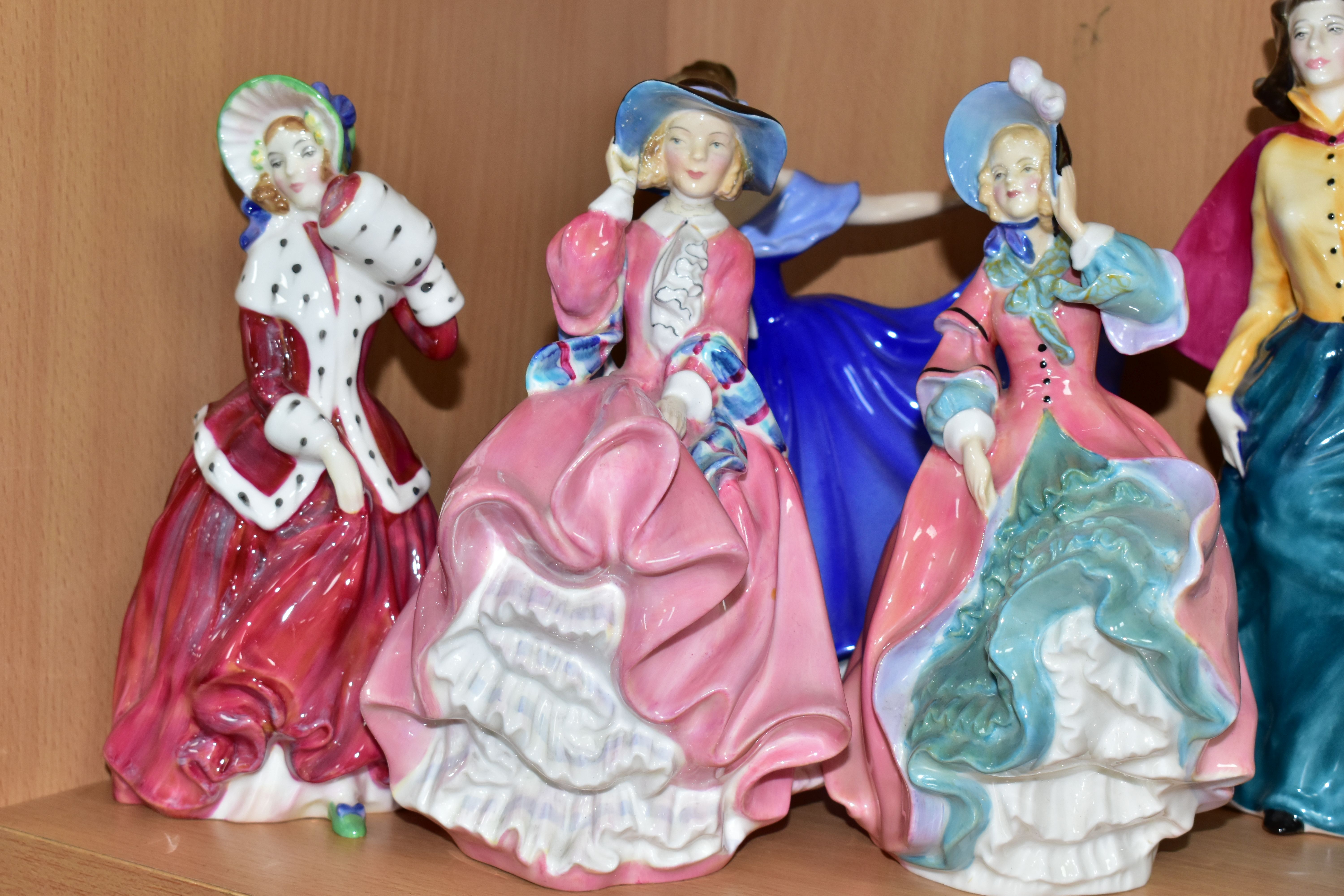 FIVE ROYAL DOULTON FIGURINES, comprising a limited edition Grace Darling figurine HN3089 numbered - Image 2 of 5