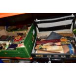 TWO BOXES AND A BRIEFCASE OF GENTLEMENS VINTAGE GROOMING ACCESSORIES, including assorted razors,