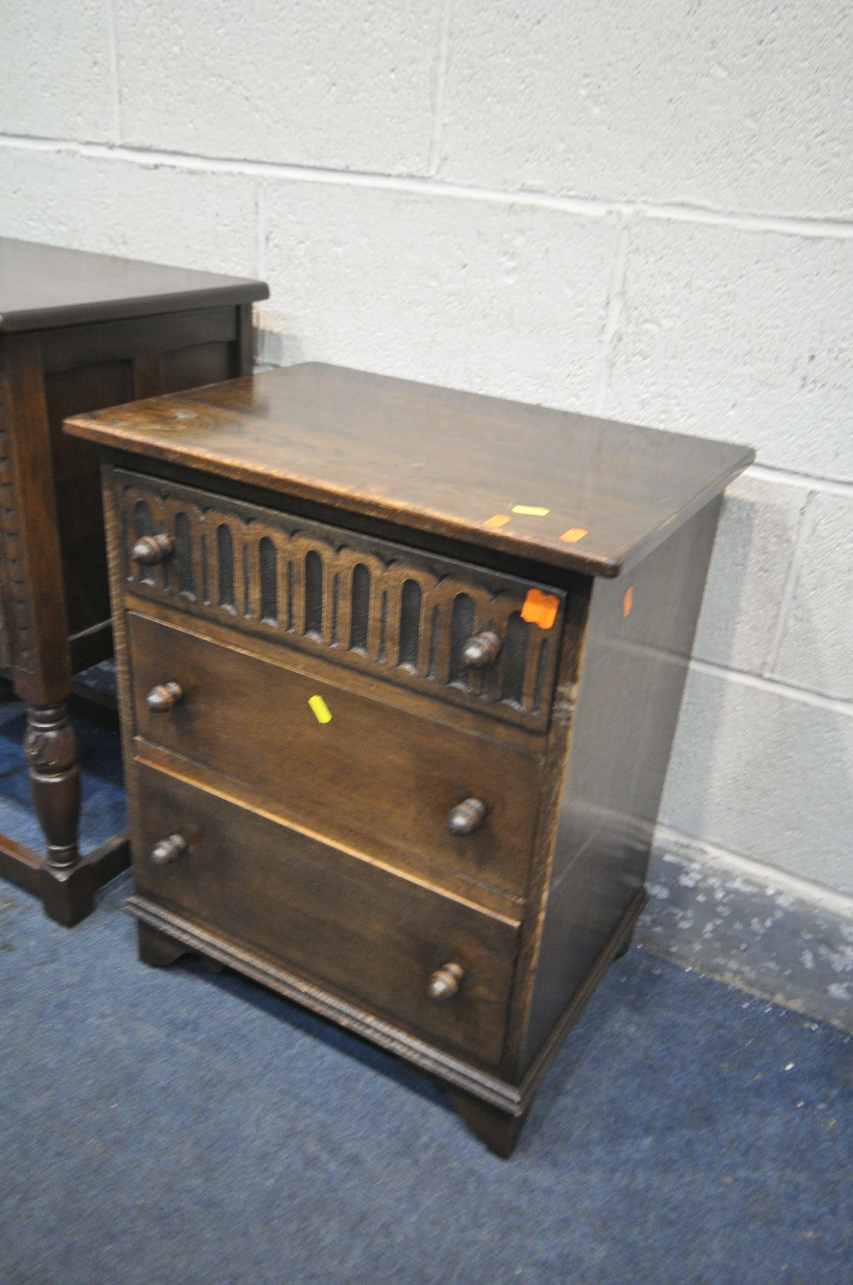 AN OAK SIDE CABINET, with a single door and three drawers, width 65cm x depth 38cm x height 73cm, - Image 3 of 3