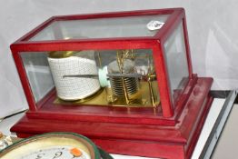 A MODERN CASED BAROGRAPH, the case having a mahogany stained finish, with lift off glass top, and