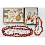 A SELECTION OF JEWELLERY, to include an amber bead bracelet, and necklace, a boxed pair of amber