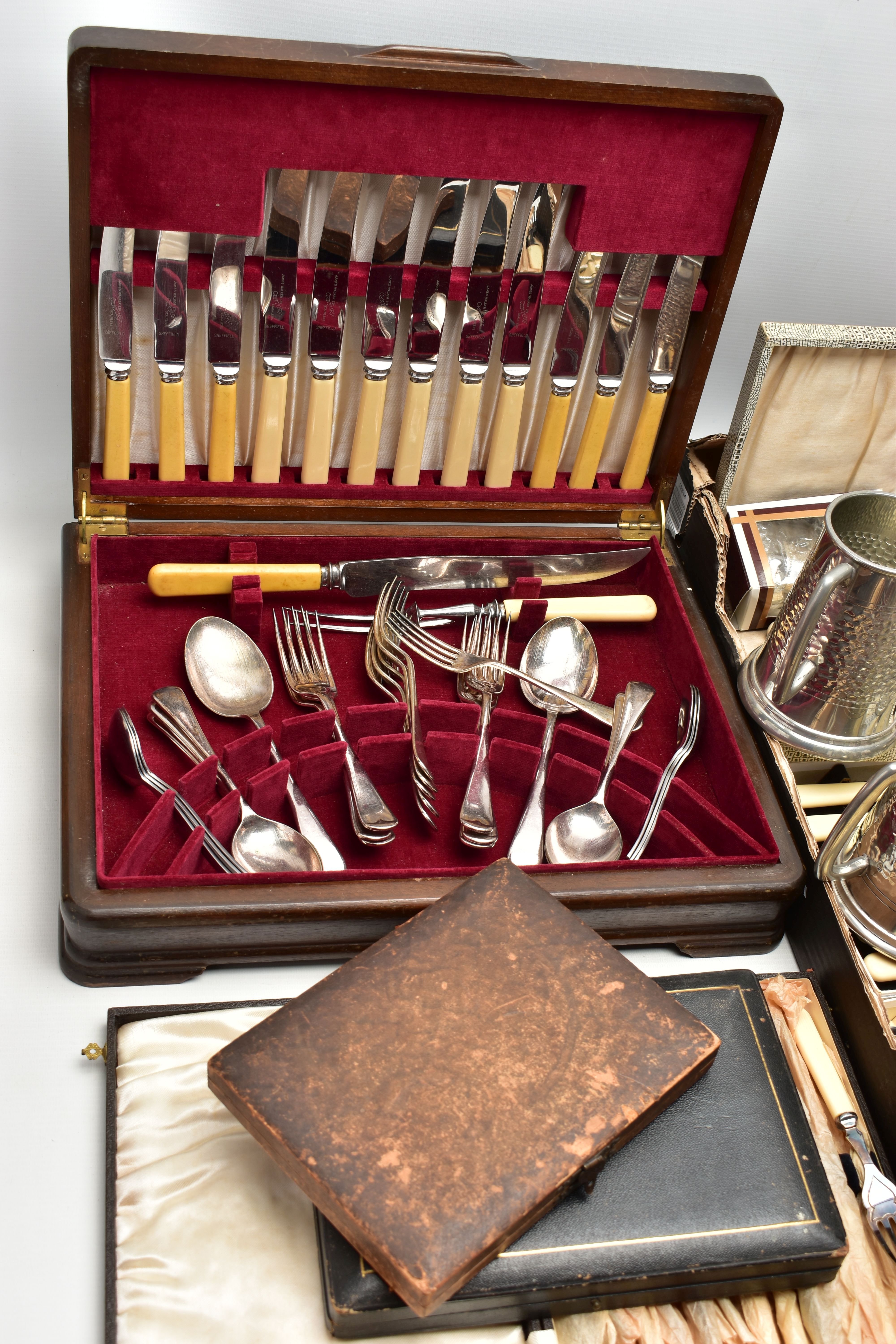 A CANTEEN AND OTHER WHITE METAL WARE, to include a complete wooden canteen of ''James Walker' - Image 4 of 5