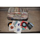 A TRAY CONTAINING APPROX FOUR HUNDRED AND FIFTY 7in SINGLES including Elvis Presley, Slade, The