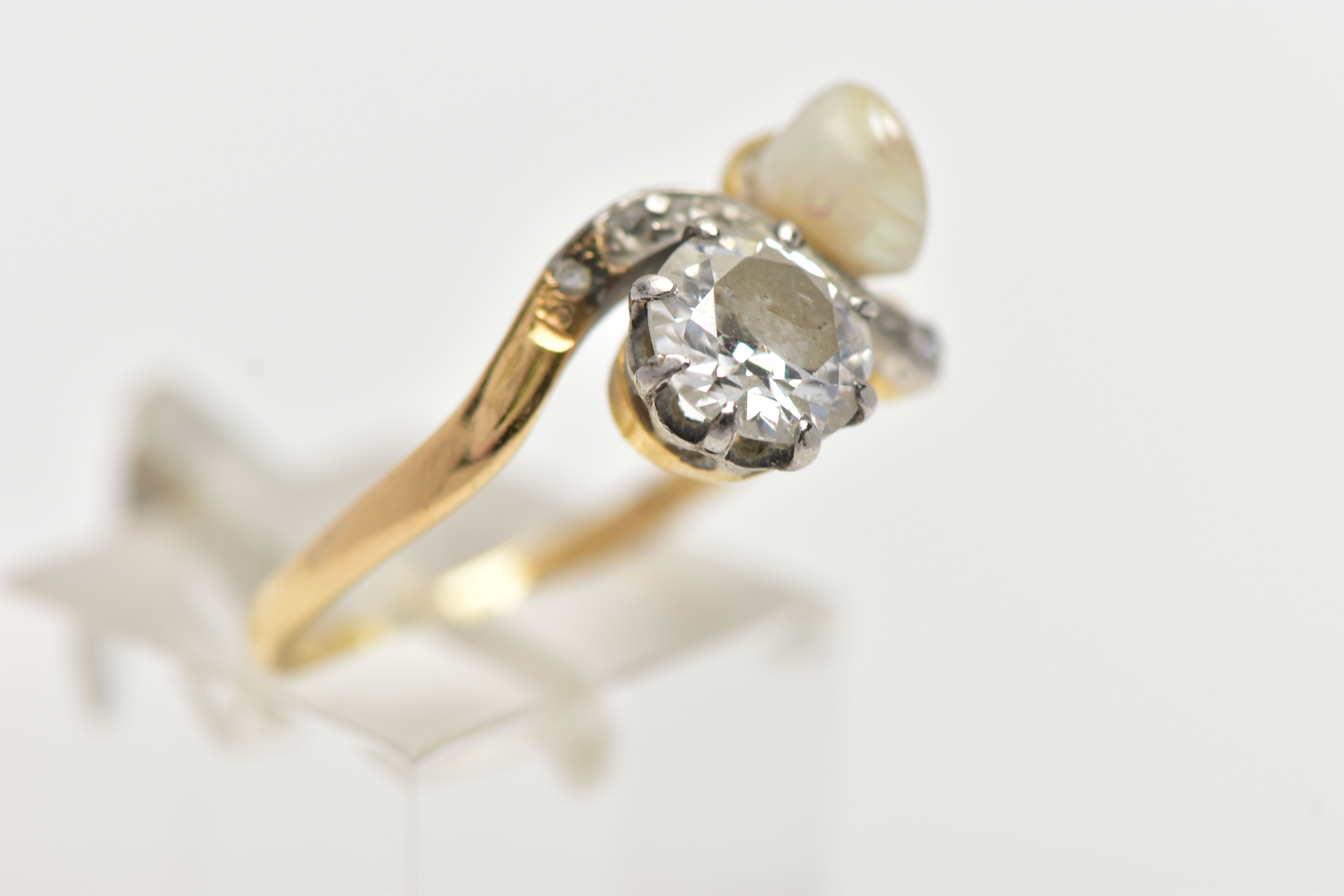 AN EARLY 20TH CENTURY 18CT GOLD DIAMOND AND PEARL DRESS RING, of crossover design, set with an early - Image 5 of 8