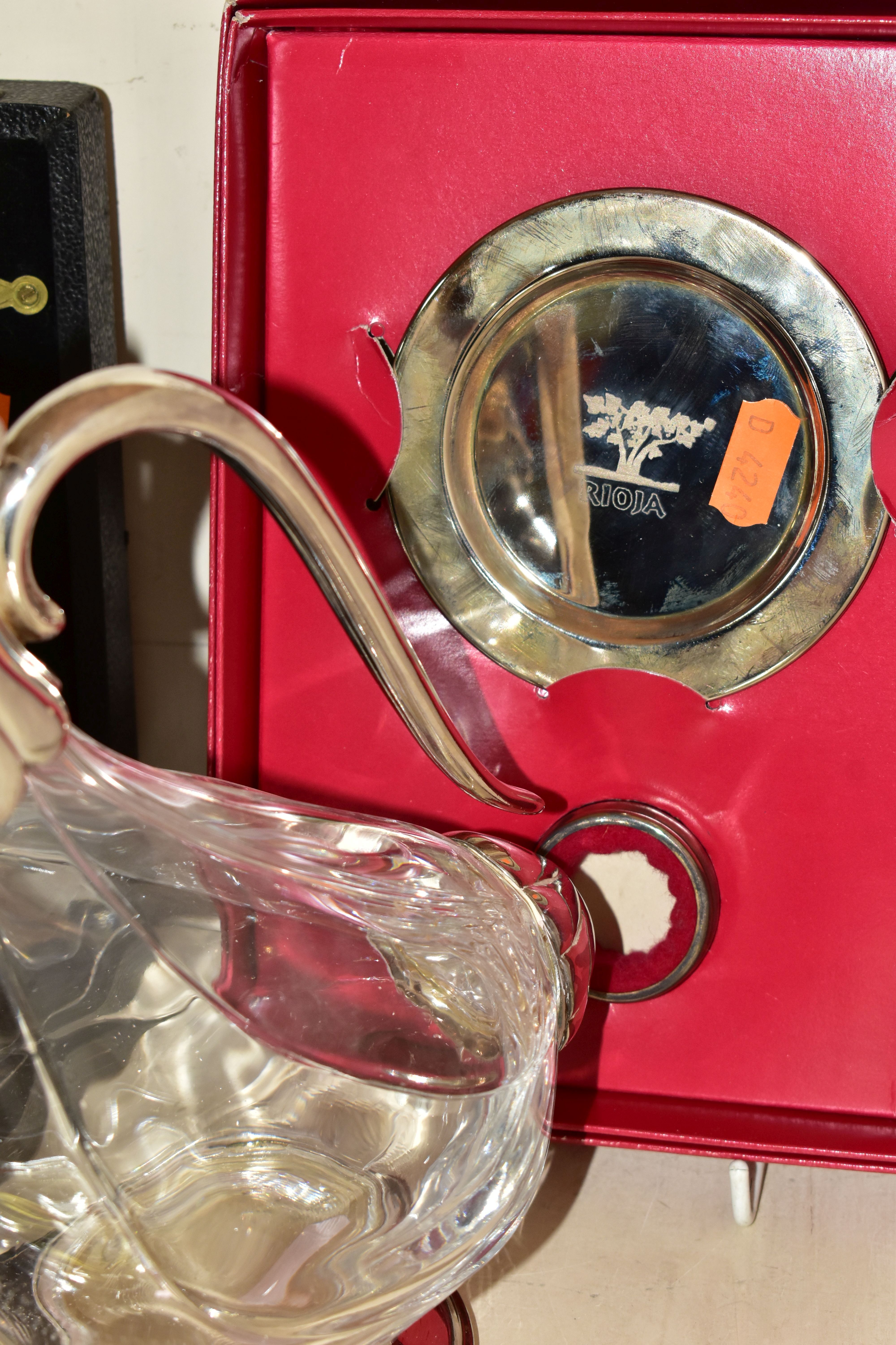 A GROUP OF METALWARE AND SILVER PLATE ITEMS, comprising a set of four Swedish Schott Mainz - Image 15 of 15