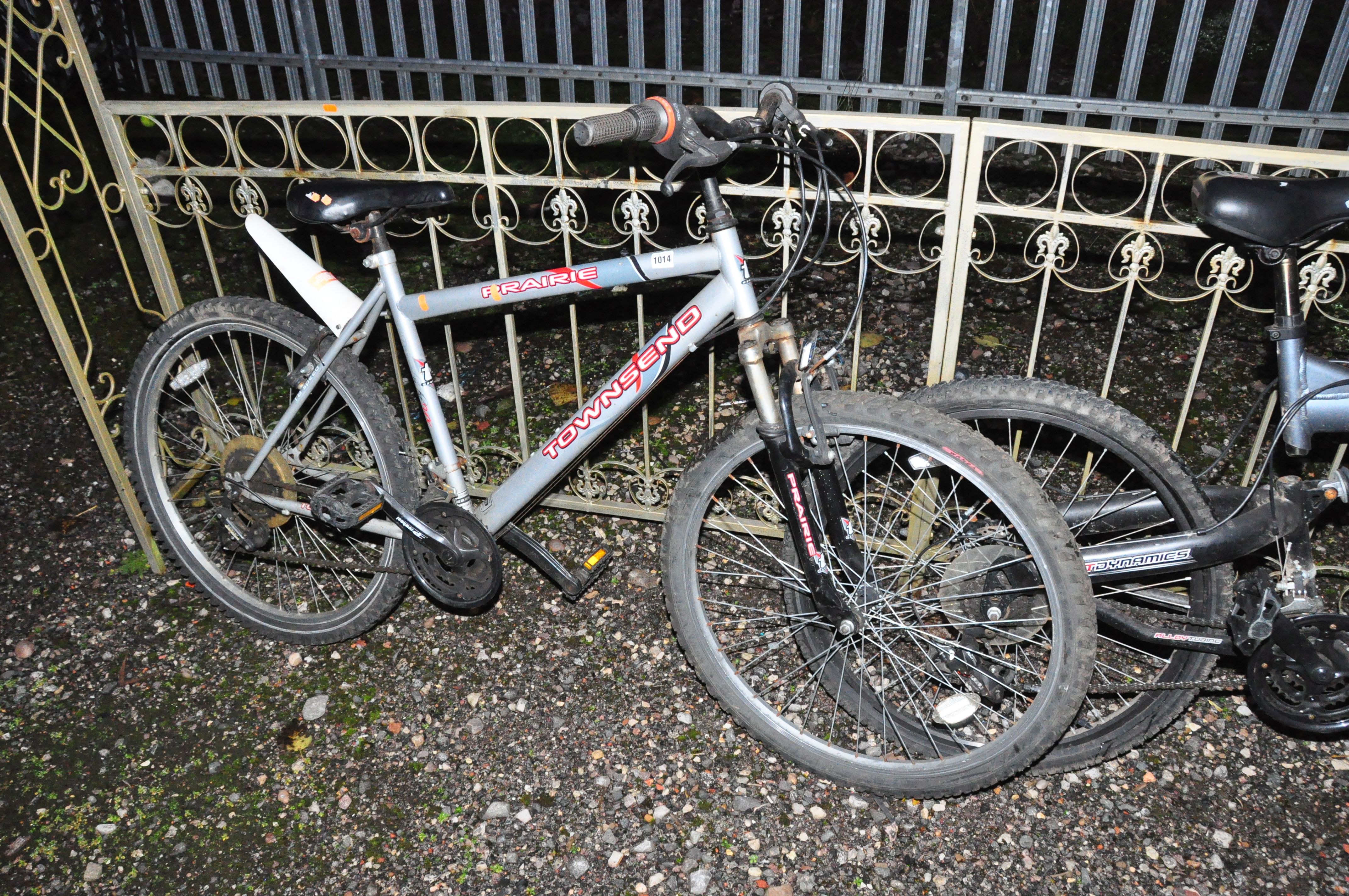 A LIGHT BLUE RALEIGH IMPULSE LADIES ROAD BIKE, with a 21in frame, a speckled green and black Raleigh