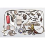 A BAG OF ASSORTED SILVER AND WHITE METAL JEWELLERY, to include an amber set cuff bangle stamped 925,