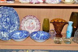 A GROUP OF CERAMICS AND GLASS WARES, to include a M R L (Royal) Boch blue and white charger