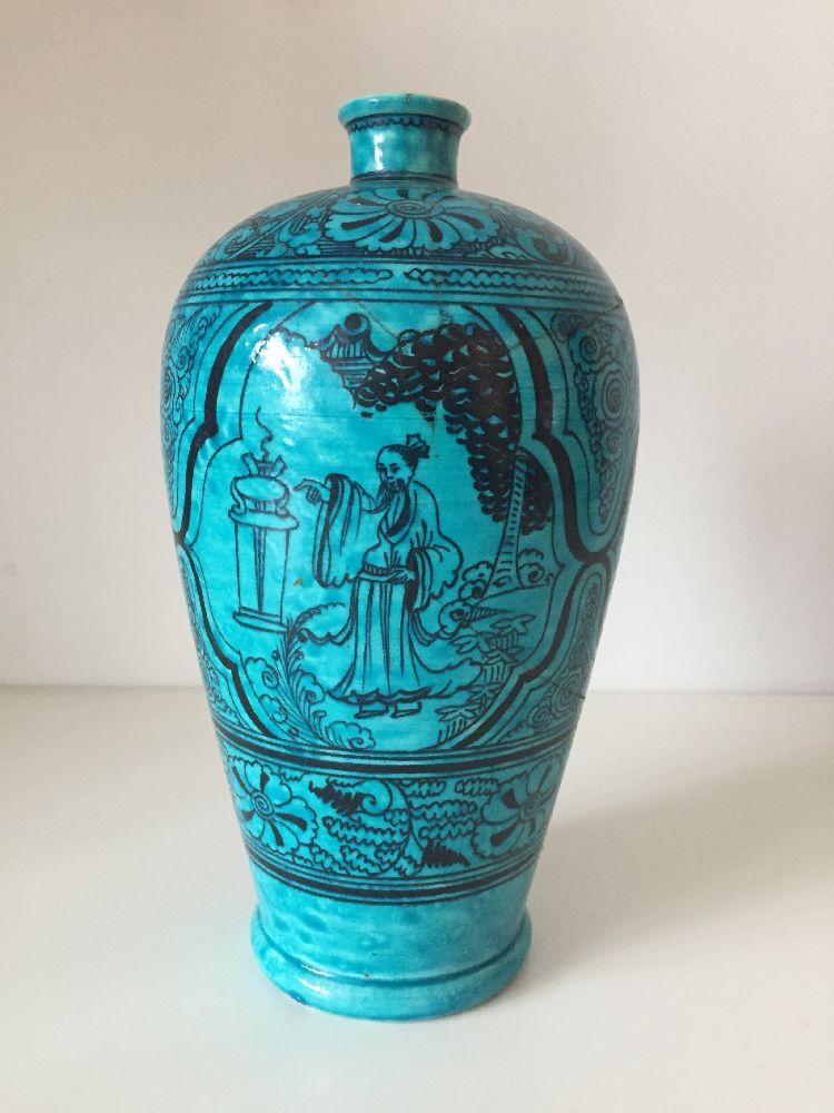 A Chinese stoneware Cizhou turquoise-glazed vase, meiping, late Ming dynasty, the gently tapering - Image 6 of 10