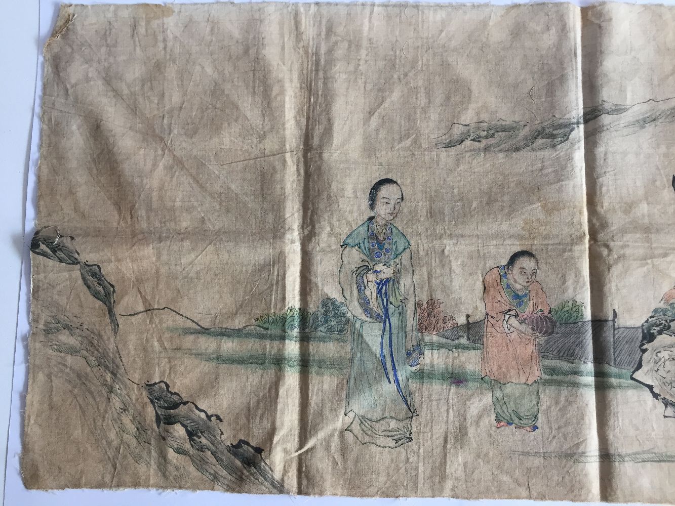 19th century Chinese school, ink and colour on silk, study of a child bearing a gift before two - Image 3 of 5