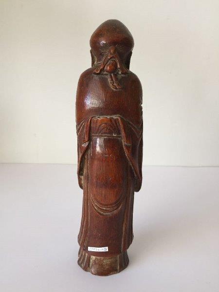 A pair of Chinese carved bamboo figures, early 19th century, one carved Shoulao holding a large - Image 3 of 7