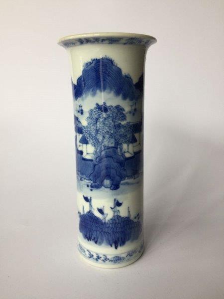 Two Chinese porcelain blue and white sleeve vases, 19th century, one painted with flowerheads and - Image 7 of 7