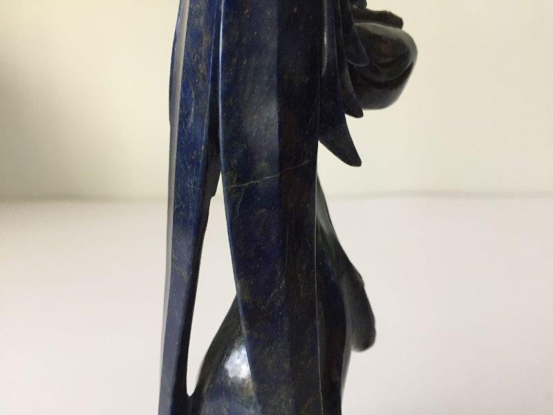 A Chinese lapis lazuli figure of a phoenix, Republic period, carved as a phoenix with long tail - Image 6 of 7