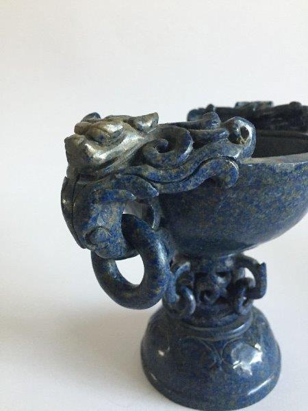 A Chinese carved lapis lazuli 'dragon' tazza, late 19th/ early 20th century, the bowl flanked by two - Image 4 of 5