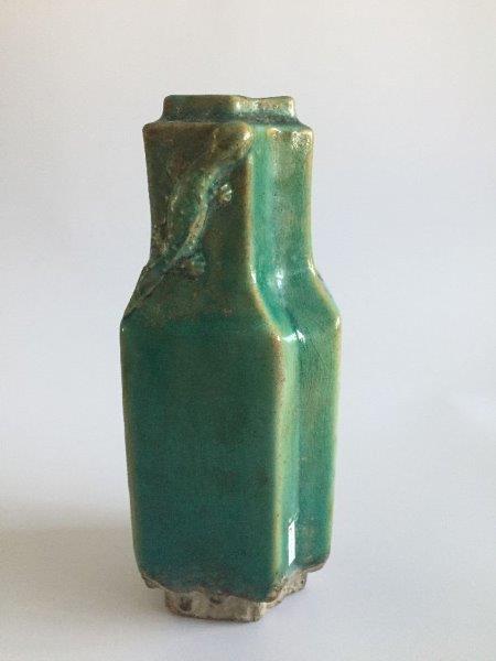 A Chinese pottery monochrome turquoise-glazed 'lizard' vase, Republic period, the neck with - Image 3 of 5