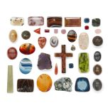 A large quantity of hardstone specimens, to include: agate, amethyst, malachite, turquoise,
