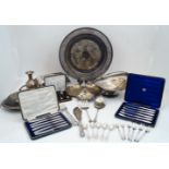 A group of silver and silver plate, to include: a cased set of six silver coffee bean spoons,
