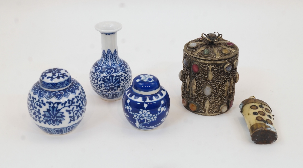 A collection of Chinese objects, 19th-20th century, comprising of two small blue and white jars