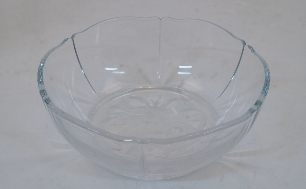 A modern Tiffany & Co glass bowl, 20th / 21st century, the well with an acid etched acorn leaf and