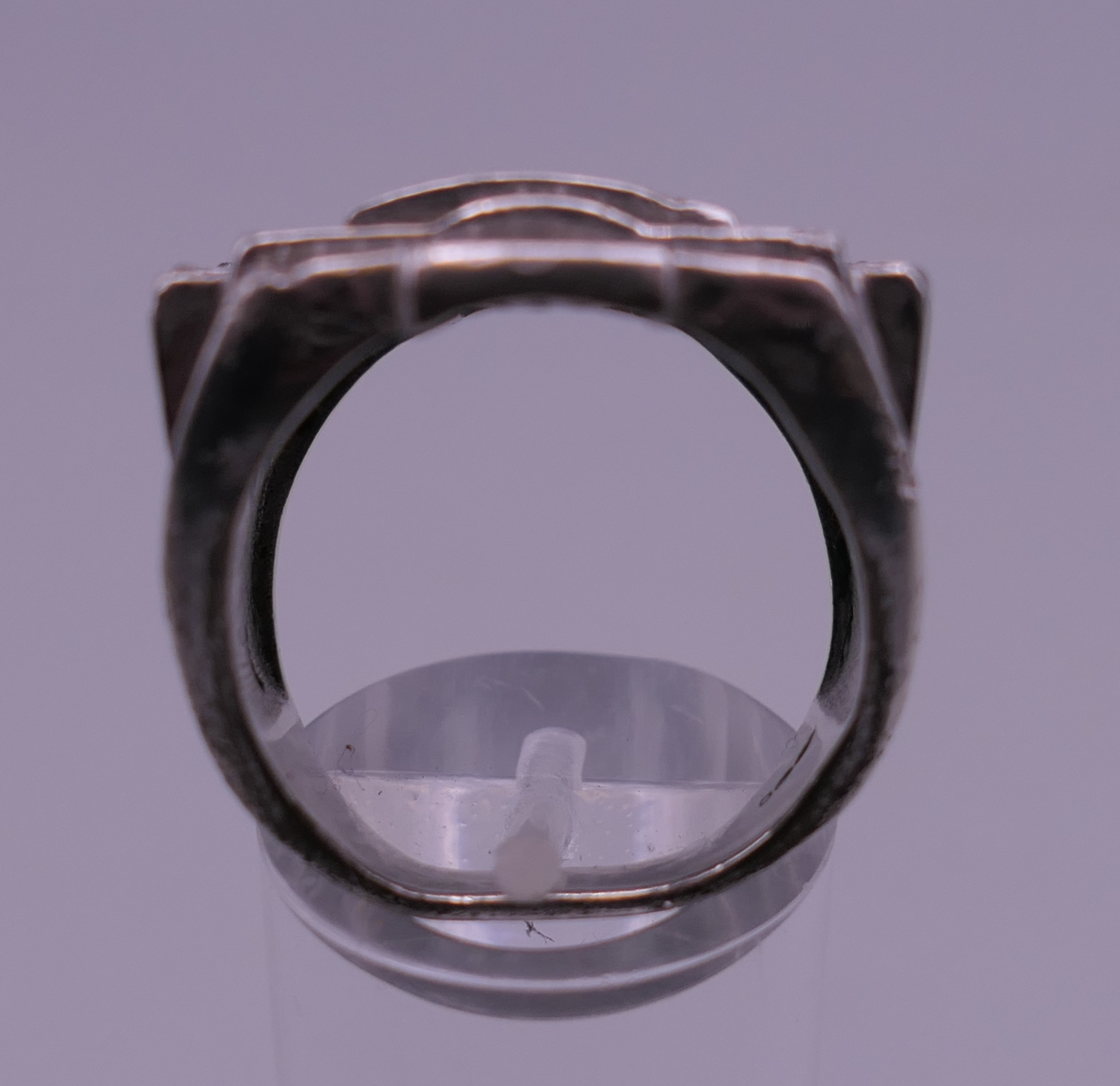 A gentleman's Deco style diamond set ring. Ring size Q. 12 grammes total weight. - Image 3 of 5