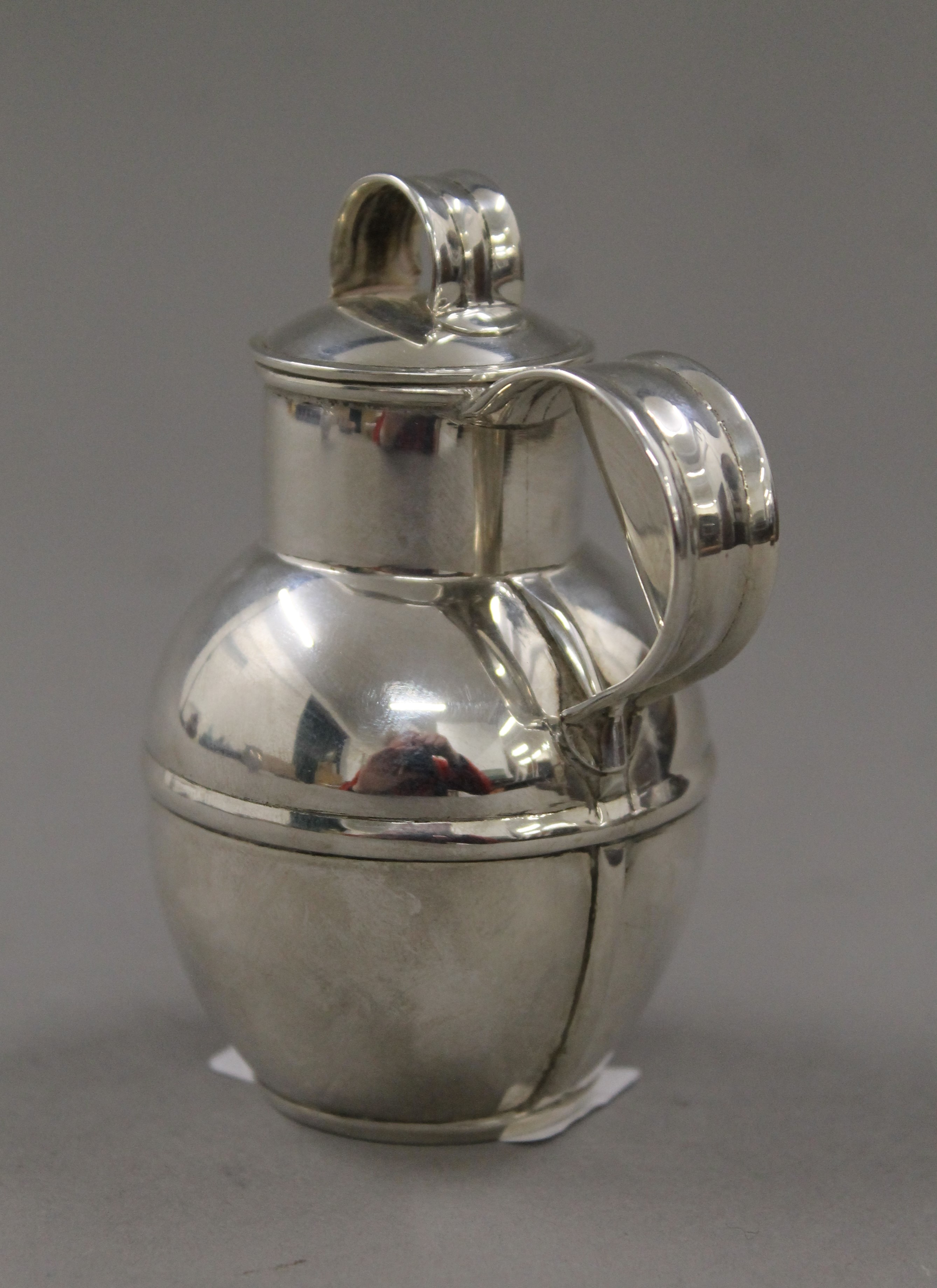 A 925 silver Guernsey milk churn. 9 cm high. 78.2 grammes. - Image 2 of 3