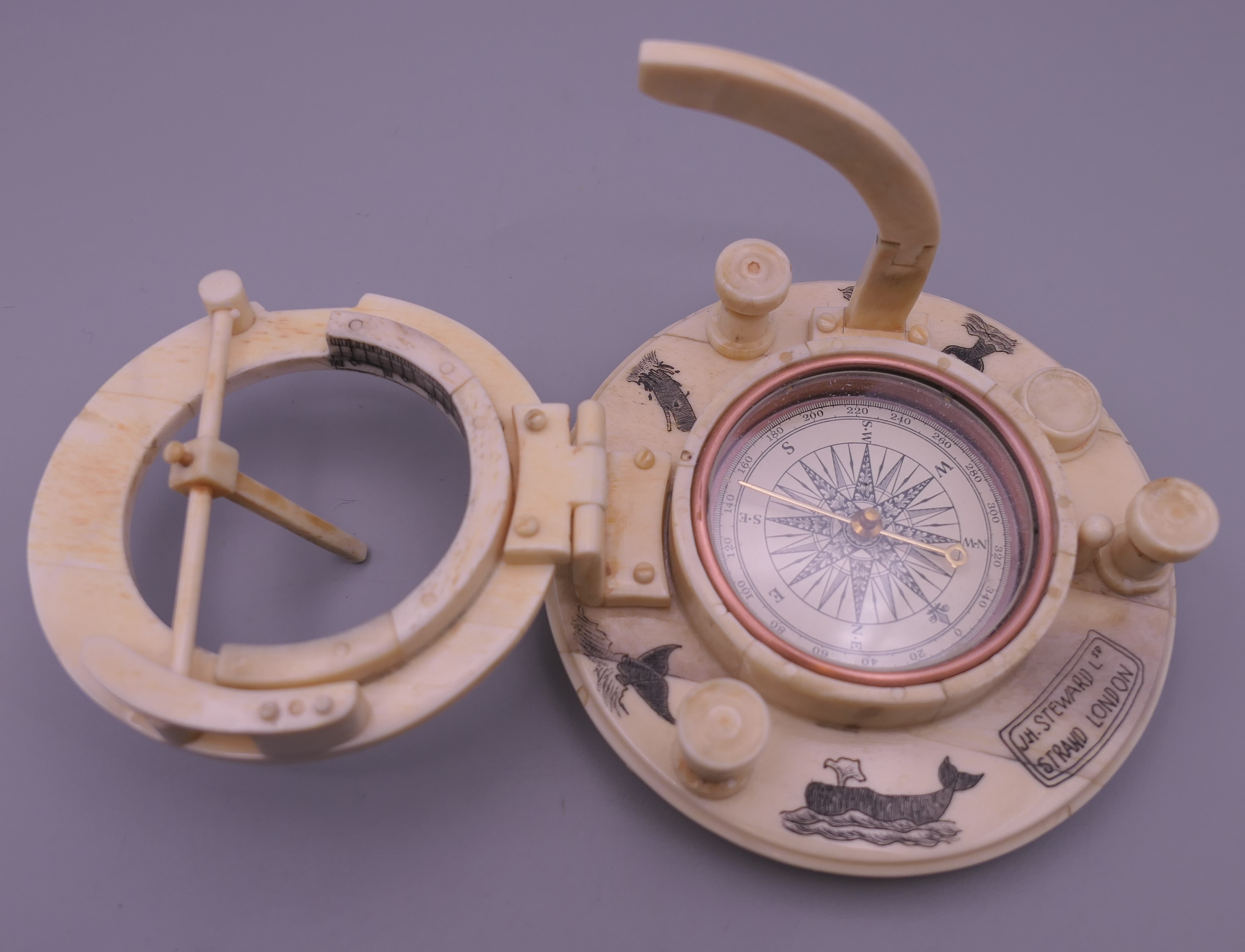 A bone compass. 10.25 cm diameter. - Image 5 of 6