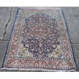 A Sarouk rug. 210 x 140 cm.