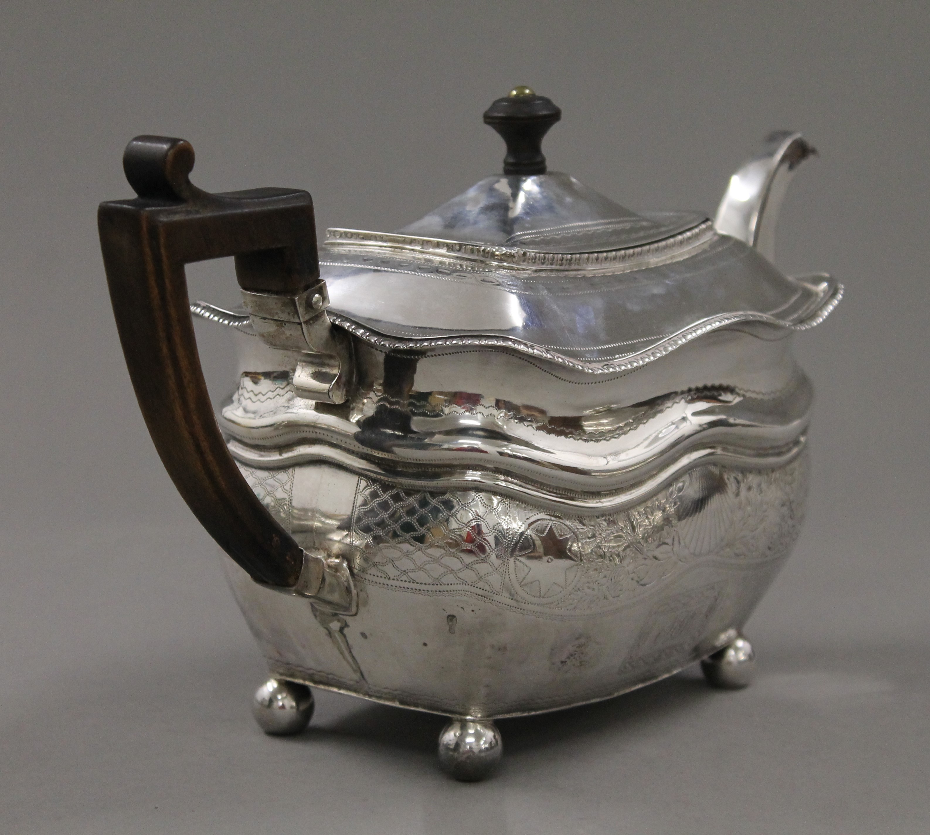 A Georgian Irish silver teapot and associated sugar bowl. The former 17 cm high. 918. - Image 14 of 14