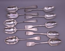 A quantity of silver spoons. 466 grammes.