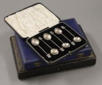 A quantity of cased silver teaspoons. 402.8 grammes.