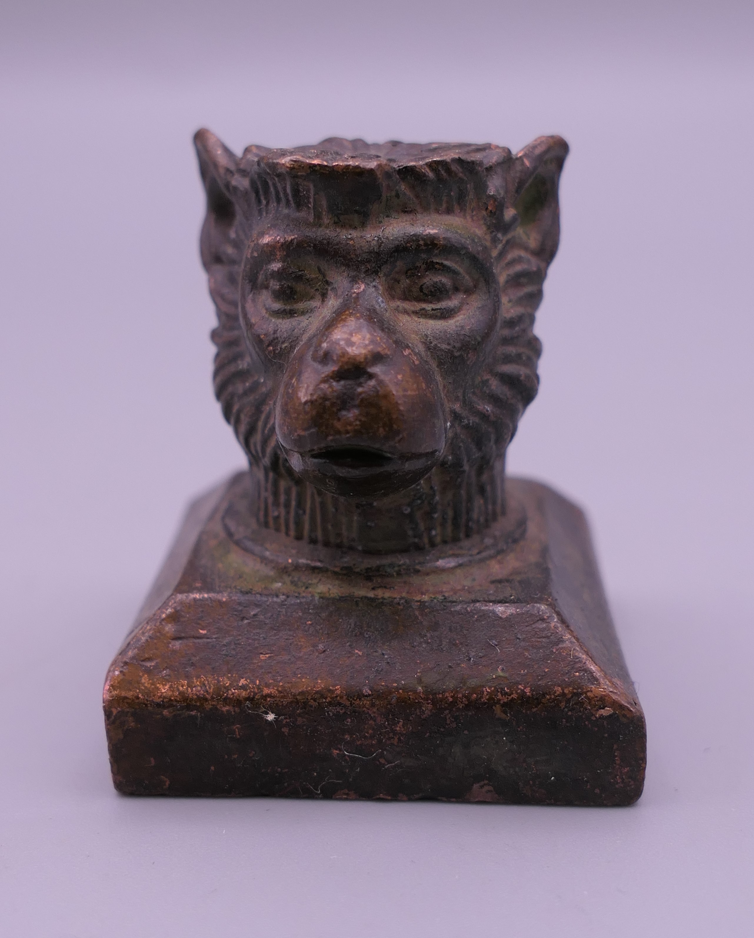 A Chinese bronze monkey seal. 4 cm high. - Image 2 of 5