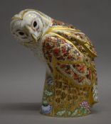A large Royal Crown Derby limited edition barn owl paperweight with gold mark. 22 cm high.