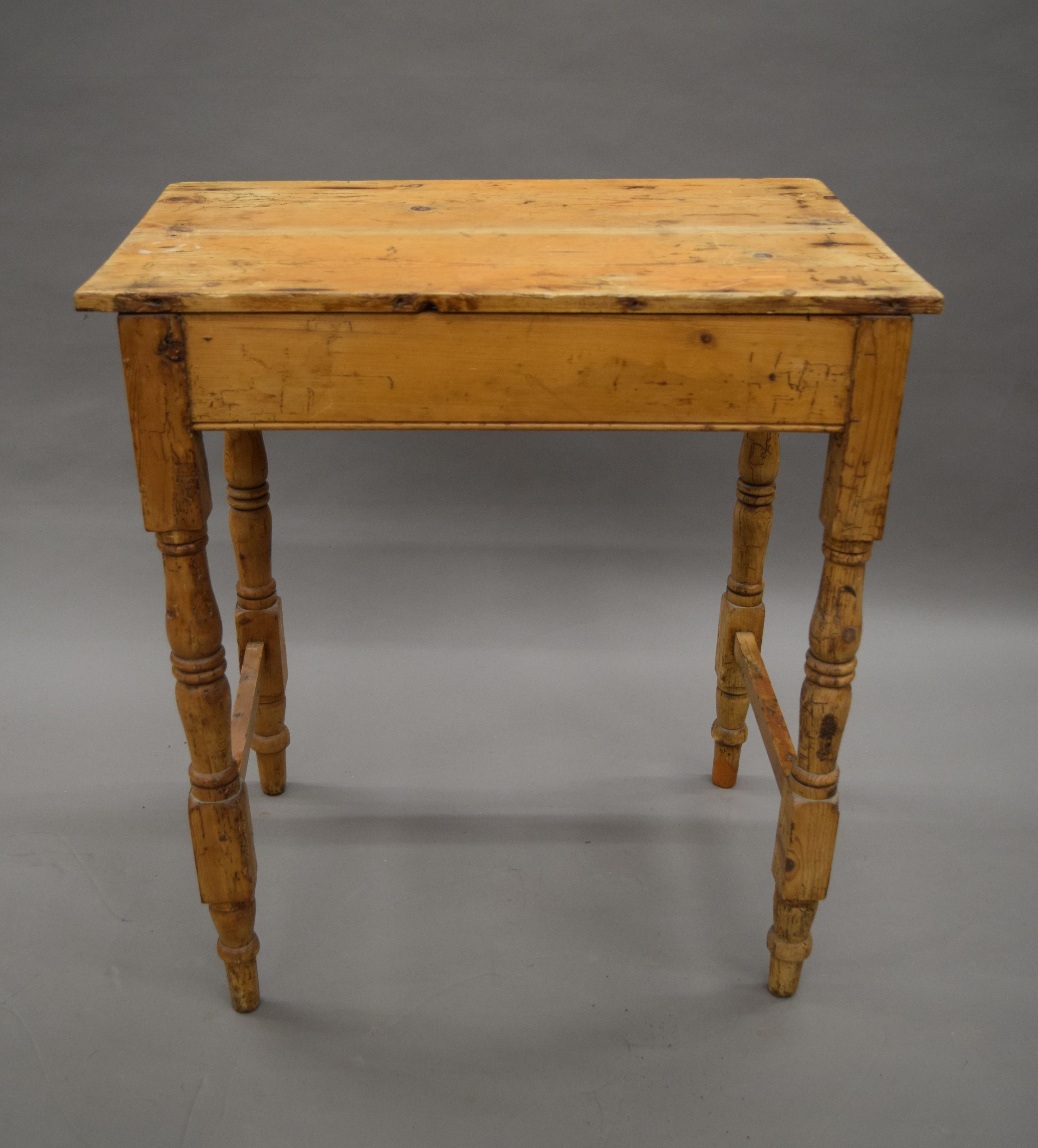 A Victorian pine side table. 68.5 cm wide. - Image 2 of 5