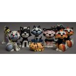 A collection of Lorna Bailey porcelain cats. The largest 14 cm high.