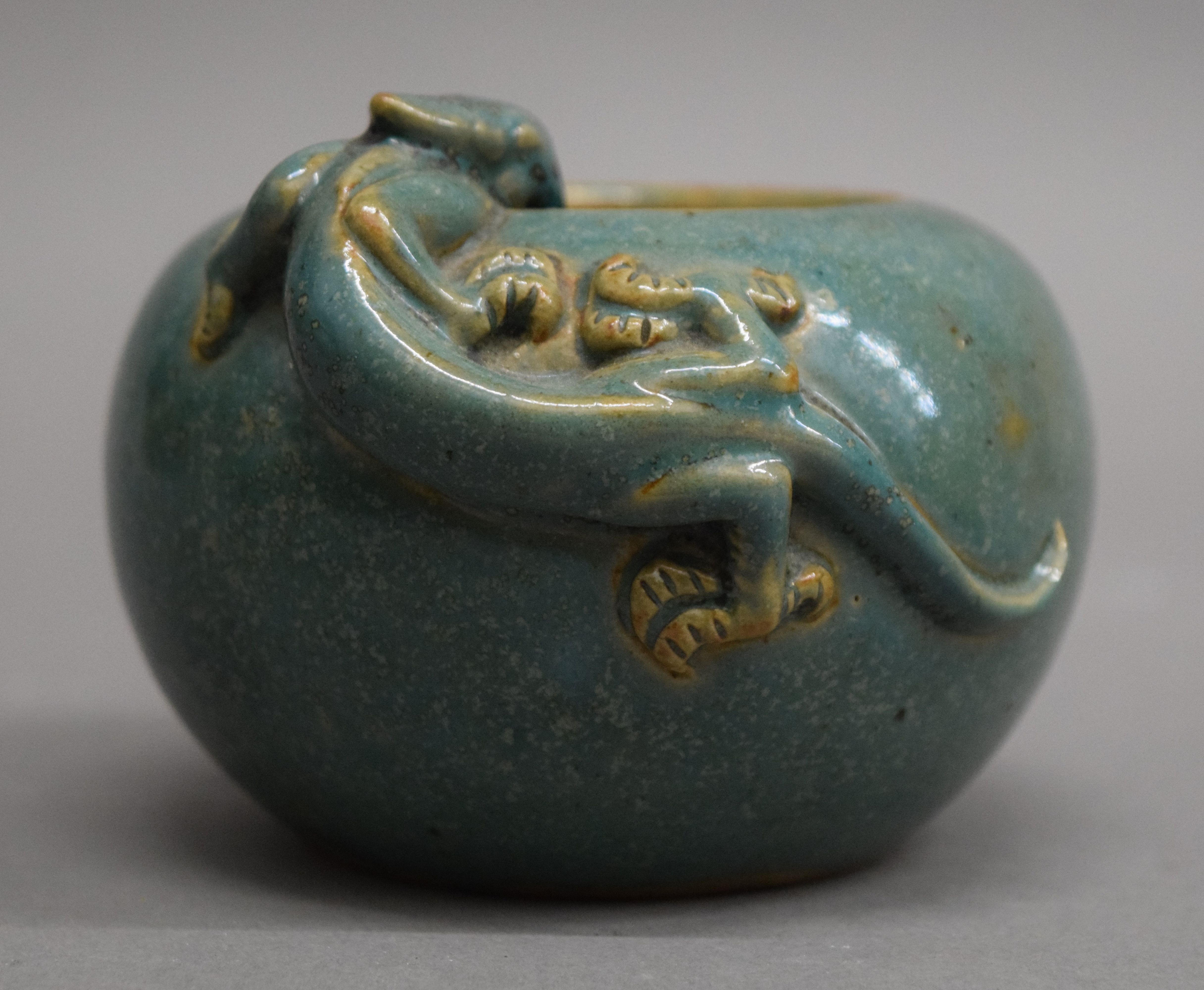 A small Chinese turquoise glaze pottery vase. 7.5 cm high. - Image 2 of 3