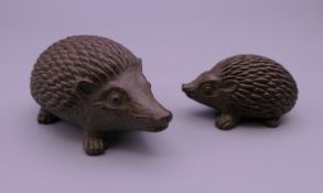 Two bronze models of hedgehogs. The largest 5 cm long.