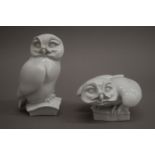 Two Meissen blanc de chine models of owls. The largest 15 cm high.
