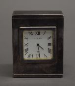 A Links of London desk clock. 6.5 cm high.